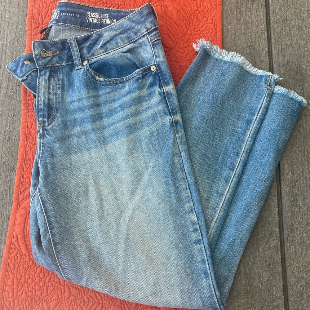 Gently worn size 7/28 Rewash jeans